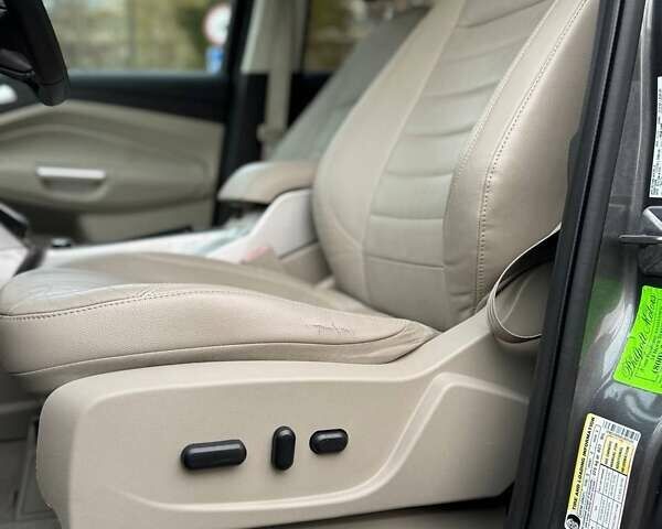 Форд Эскейп, объемом двигателя 2 л и пробегом 160 тыс. км за 9999 $, фото 19 на Automoto.ua