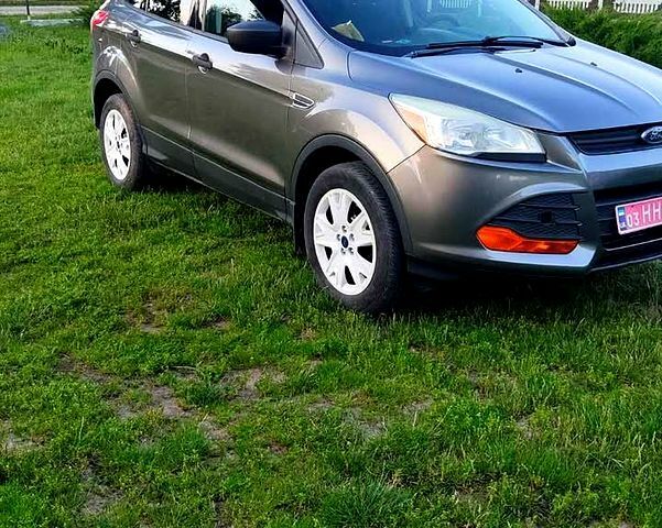 Форд Эскейп, объемом двигателя 2.5 л и пробегом 130 тыс. км за 10700 $, фото 3 на Automoto.ua