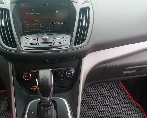 Форд Эскейп, объемом двигателя 1.6 л и пробегом 261 тыс. км за 13500 $, фото 21 на Automoto.ua