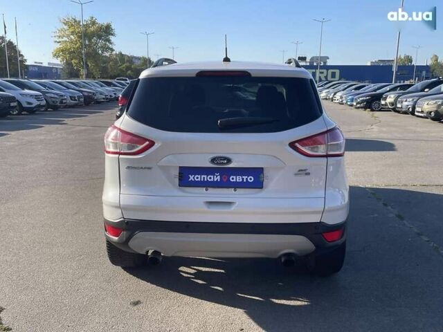 Форд Эскейп, объемом двигателя 2 л и пробегом 176 тыс. км за 11500 $, фото 5 на Automoto.ua