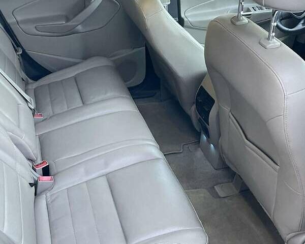 Форд Эскейп, объемом двигателя 2 л и пробегом 199 тыс. км за 14800 $, фото 9 на Automoto.ua