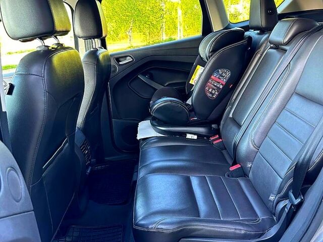 Форд Эскейп, объемом двигателя 1.6 л и пробегом 156 тыс. км за 9450 $, фото 11 на Automoto.ua