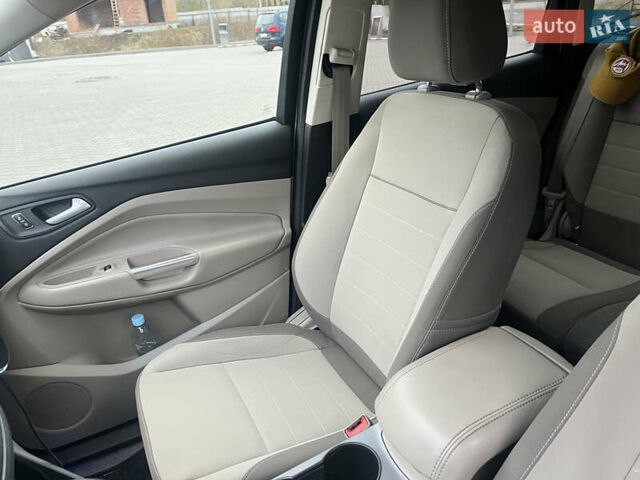 Форд Эскейп, объемом двигателя 1.6 л и пробегом 112 тыс. км за 10300 $, фото 3 на Automoto.ua