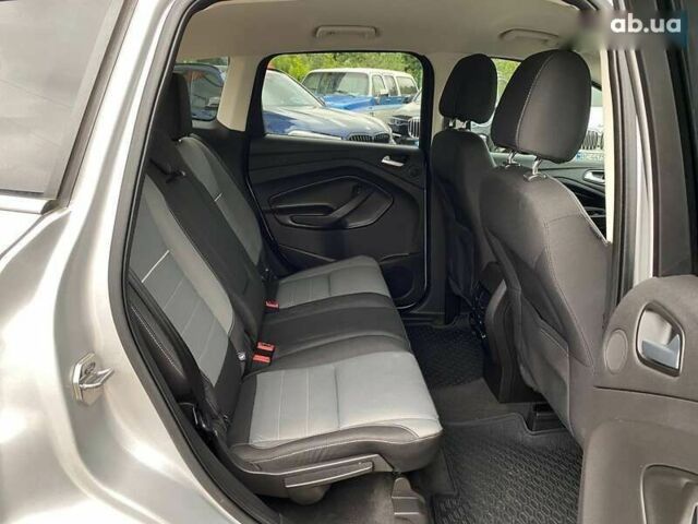 Форд Ескейп, об'ємом двигуна 2 л та пробігом 161 тис. км за 11199 $, фото 22 на Automoto.ua