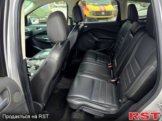 Форд Эскейп, объемом двигателя 1.6 л и пробегом 230 тыс. км за 9300 $, фото 8 на Automoto.ua