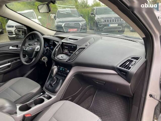 Форд Ескейп, об'ємом двигуна 2 л та пробігом 161 тис. км за 11199 $, фото 8 на Automoto.ua