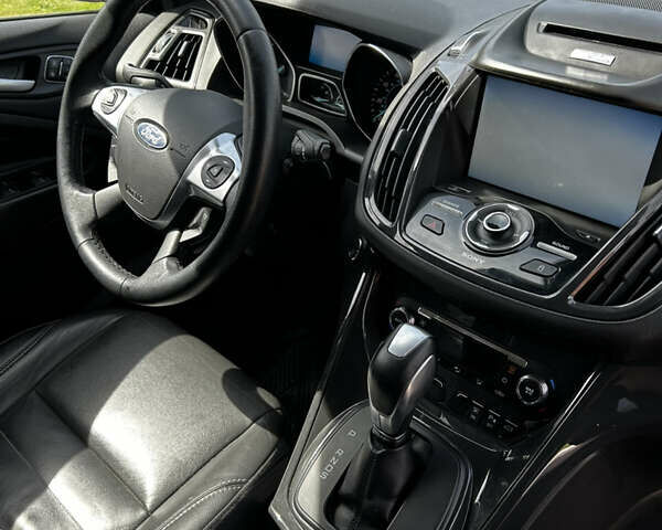 Форд Эскейп, объемом двигателя 2 л и пробегом 139 тыс. км за 12300 $, фото 11 на Automoto.ua