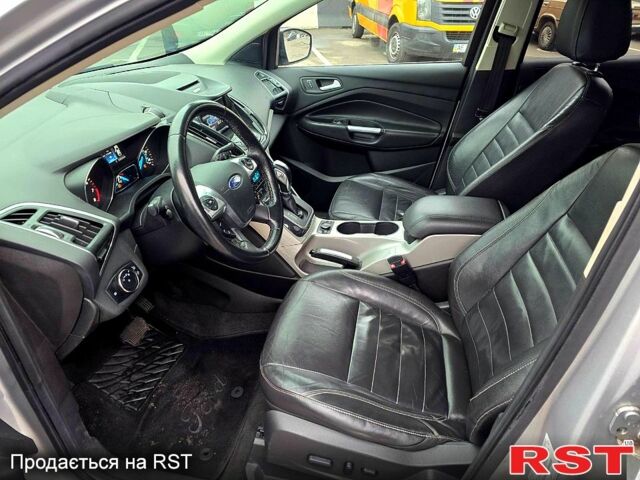 Форд Эскейп, объемом двигателя 1.6 л и пробегом 230 тыс. км за 9300 $, фото 7 на Automoto.ua