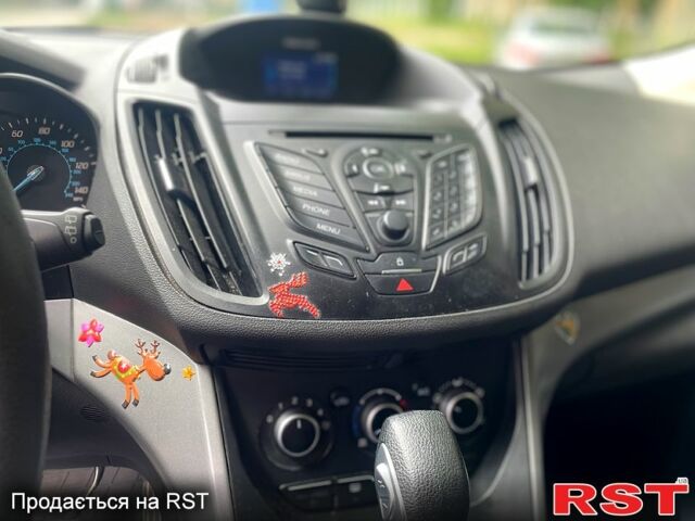 Форд Эскейп, объемом двигателя 2 л и пробегом 257 тыс. км за 7500 $, фото 4 на Automoto.ua