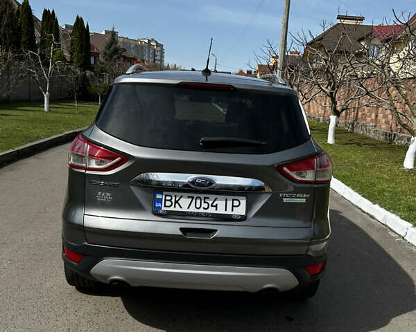 Форд Эскейп, объемом двигателя 2 л и пробегом 139 тыс. км за 12300 $, фото 3 на Automoto.ua