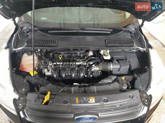 Форд Ескейп, об'ємом двигуна 2.49 л та пробігом 155 тис. км за 13100 $, фото 7 на Automoto.ua