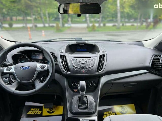 Форд Эскейп, объемом двигателя 2.5 л и пробегом 195 тыс. км за 12290 $, фото 13 на Automoto.ua