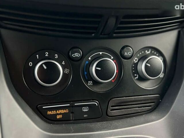 Форд Эскейп, объемом двигателя 2.5 л и пробегом 195 тыс. км за 12290 $, фото 19 на Automoto.ua