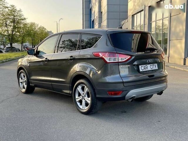 Форд Эскейп, объемом двигателя 0 л и пробегом 142 тыс. км за 12999 $, фото 4 на Automoto.ua