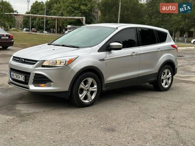 Форд Эскейп, объемом двигателя 2 л и пробегом 187 тыс. км за 11200 $, фото 2 на Automoto.ua