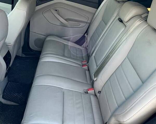 Форд Эскейп, объемом двигателя 2 л и пробегом 145 тыс. км за 14150 $, фото 17 на Automoto.ua