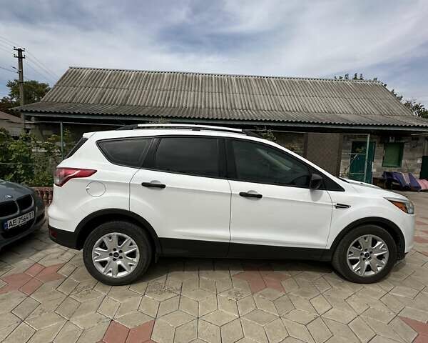 Форд Эскейп, объемом двигателя 2.49 л и пробегом 182 тыс. км за 12000 $, фото 2 на Automoto.ua