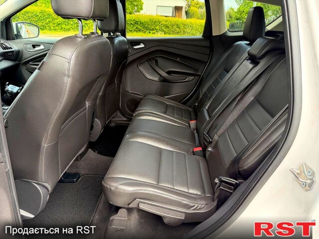 Форд Эскейп, объемом двигателя 2 л и пробегом 115 тыс. км за 9500 $, фото 8 на Automoto.ua