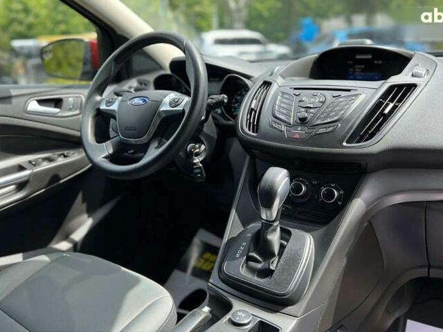 Форд Эскейп, объемом двигателя 2.5 л и пробегом 195 тыс. км за 12290 $, фото 9 на Automoto.ua