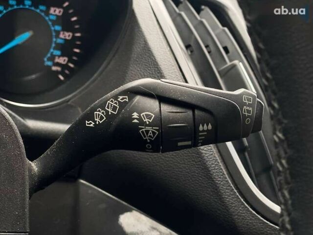 Форд Эскейп, объемом двигателя 2 л и пробегом 191 тыс. км за 12690 $, фото 25 на Automoto.ua