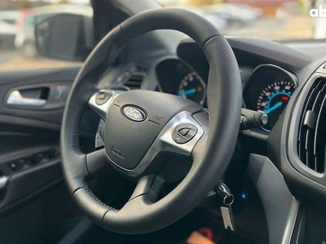 Форд Эскейп, объемом двигателя 0 л и пробегом 172 тыс. км за 11500 $, фото 16 на Automoto.ua