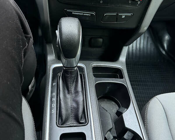 Форд Эскейп, объемом двигателя 2.5 л и пробегом 198 тыс. км за 13950 $, фото 5 на Automoto.ua