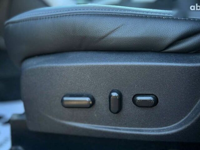 Форд Эскейп, объемом двигателя 2.5 л и пробегом 123 тыс. км за 12499 $, фото 17 на Automoto.ua