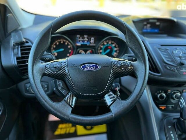 Форд Эскейп, объемом двигателя 2.5 л и пробегом 123 тыс. км за 12499 $, фото 14 на Automoto.ua