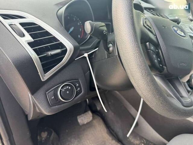 Форд Эскейп, объемом двигателя 2.5 л и пробегом 156 тыс. км за 7500 $, фото 4 на Automoto.ua