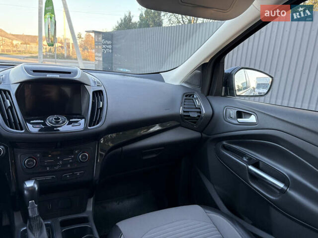 Форд Эскейп, объемом двигателя 2 л и пробегом 144 тыс. км за 13900 $, фото 20 на Automoto.ua