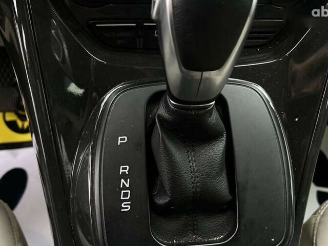 Форд Эскейп, объемом двигателя 2 л и пробегом 158 тыс. км за 13500 $, фото 24 на Automoto.ua