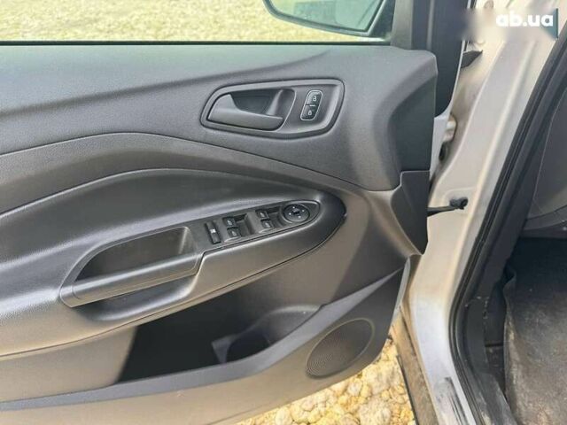 Форд Эскейп, объемом двигателя 2.5 л и пробегом 156 тыс. км за 7500 $, фото 3 на Automoto.ua