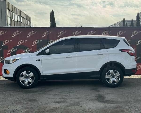 Форд Эскейп, объемом двигателя 2.5 л и пробегом 132 тыс. км за 14000 $, фото 4 на Automoto.ua