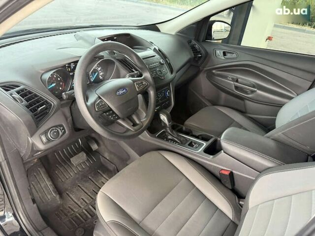 Форд Эскейп, объемом двигателя 2.5 л и пробегом 125 тыс. км за 13999 $, фото 15 на Automoto.ua