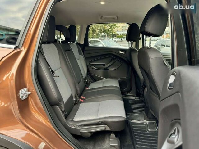 Форд Эскейп, объемом двигателя 1.5 л и пробегом 230 тыс. км за 10900 $, фото 3 на Automoto.ua