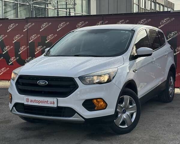 Форд Эскейп, объемом двигателя 2.5 л и пробегом 132 тыс. км за 14000 $, фото 2 на Automoto.ua