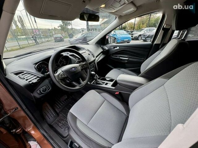 Форд Эскейп, объемом двигателя 1.5 л и пробегом 230 тыс. км за 10900 $, фото 12 на Automoto.ua