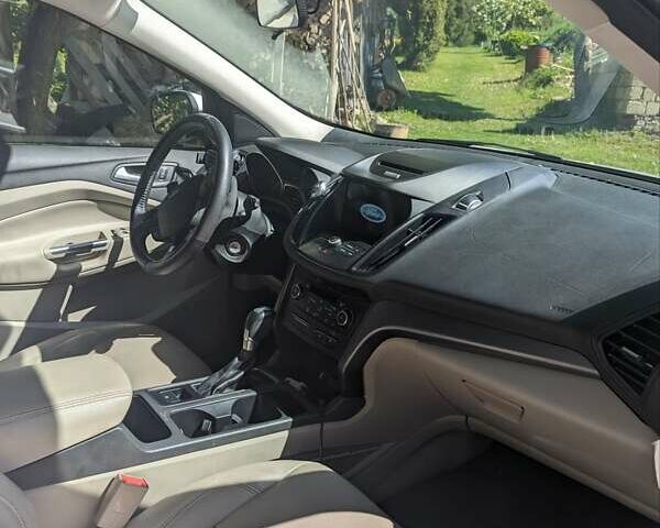 Форд Эскейп, объемом двигателя 2 л и пробегом 129 тыс. км за 13200 $, фото 9 на Automoto.ua