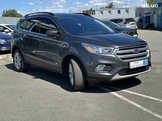 Форд Эскейп, объемом двигателя 2 л и пробегом 123 тыс. км за 13790 $, фото 2 на Automoto.ua