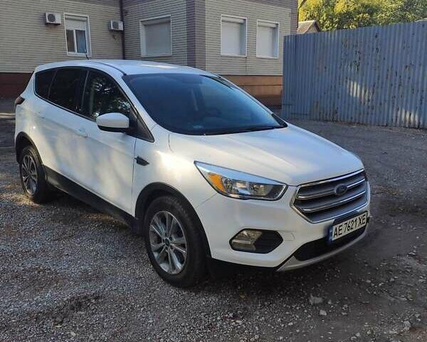 Форд Ескейп, об'ємом двигуна 1.5 л та пробігом 150 тис. км за 12200 $, фото 1 на Automoto.ua