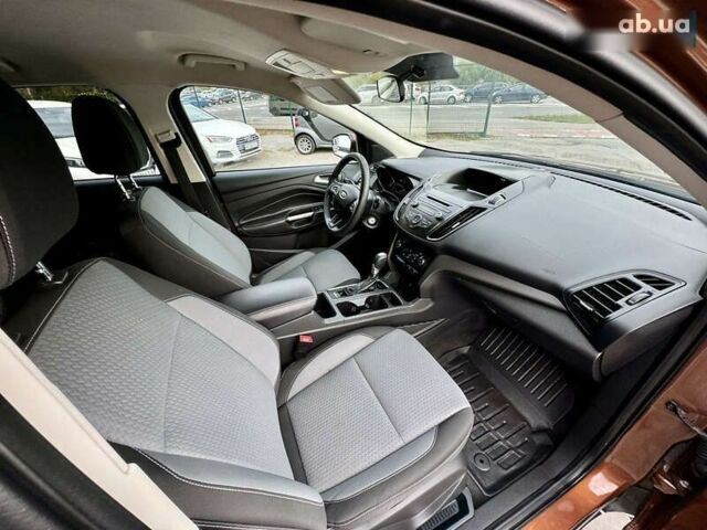 Форд Эскейп, объемом двигателя 1.5 л и пробегом 230 тыс. км за 10900 $, фото 21 на Automoto.ua