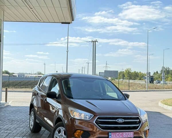 Форд Эскейп, объемом двигателя 2.5 л и пробегом 120 тыс. км за 12500 $, фото 4 на Automoto.ua