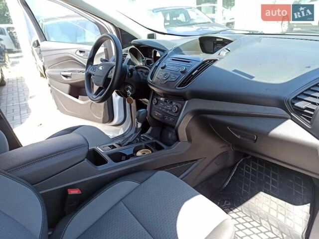 Форд Эскейп, объемом двигателя 1.5 л и пробегом 136 тыс. км за 13300 $, фото 12 на Automoto.ua