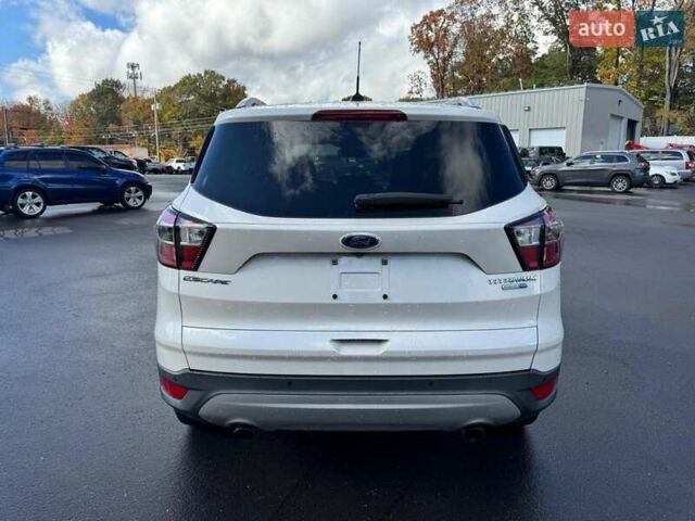 Форд Ескейп, об'ємом двигуна 1.5 л та пробігом 174 тис. км за 1800 $, фото 6 на Automoto.ua