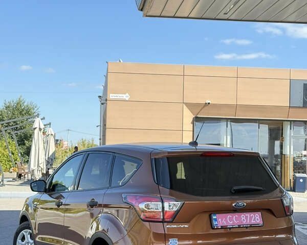 Форд Эскейп, объемом двигателя 2.5 л и пробегом 120 тыс. км за 12500 $, фото 2 на Automoto.ua
