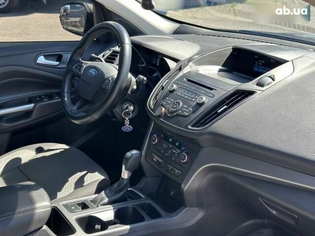 Форд Эскейп, объемом двигателя 2 л и пробегом 123 тыс. км за 13790 $, фото 27 на Automoto.ua