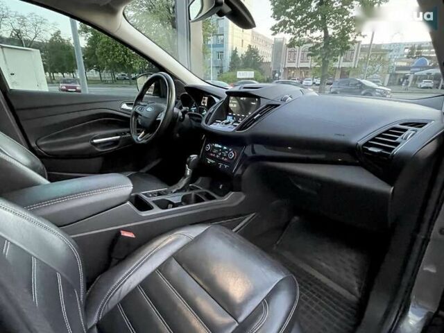 Форд Ескейп, об'ємом двигуна 2 л та пробігом 111 тис. км за 15999 $, фото 12 на Automoto.ua