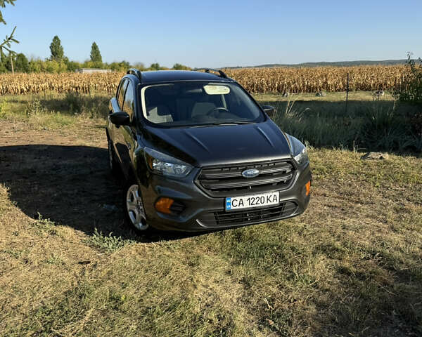 Форд Эскейп, объемом двигателя 2.5 л и пробегом 169 тыс. км за 12300 $, фото 1 на Automoto.ua