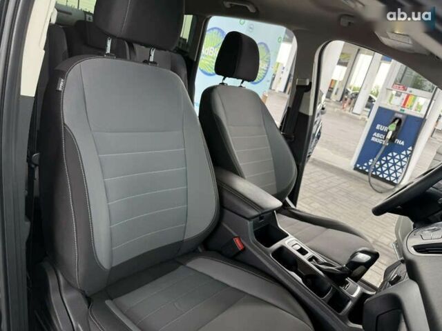 Форд Эскейп, объемом двигателя 2.5 л и пробегом 125 тыс. км за 13950 $, фото 28 на Automoto.ua
