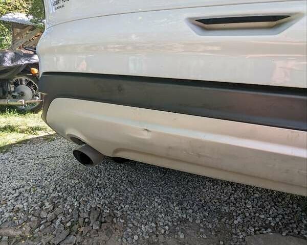 Форд Эскейп, объемом двигателя 2 л и пробегом 129 тыс. км за 13200 $, фото 19 на Automoto.ua